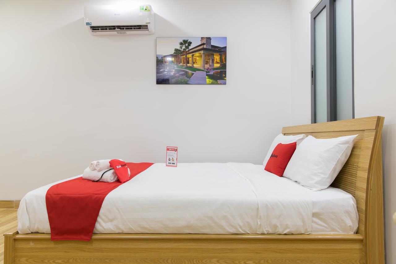 Reddoorz Premium Near E-Town Hotell Ho Chi Minh-byen Eksteriør bilde