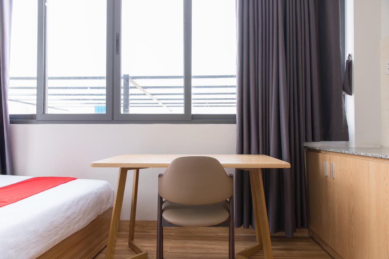 Reddoorz Premium Near E-Town Hotell Ho Chi Minh-byen Eksteriør bilde