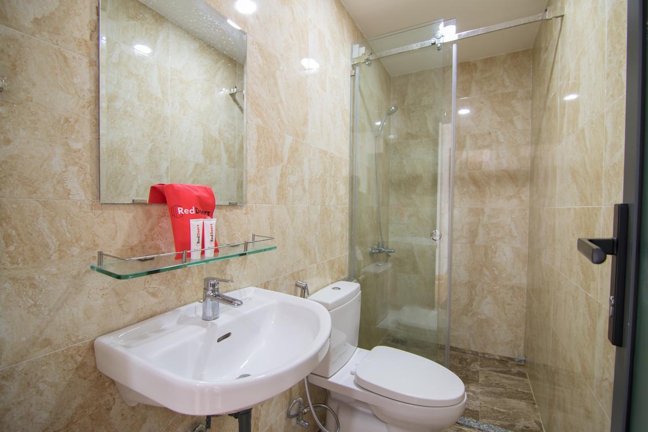 Reddoorz Premium Near E-Town Hotell Ho Chi Minh-byen Eksteriør bilde
